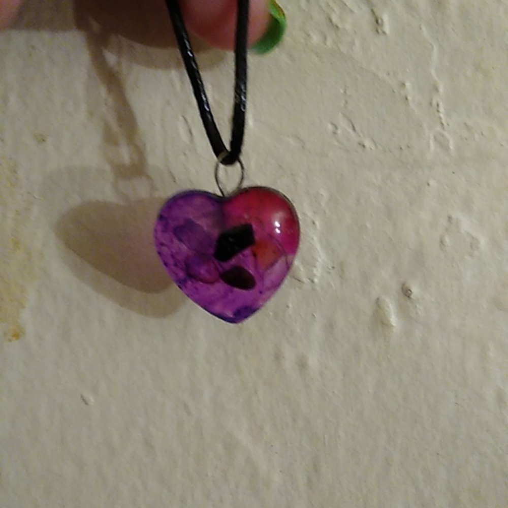 Crystal necklaces to promote happiness to life and soul